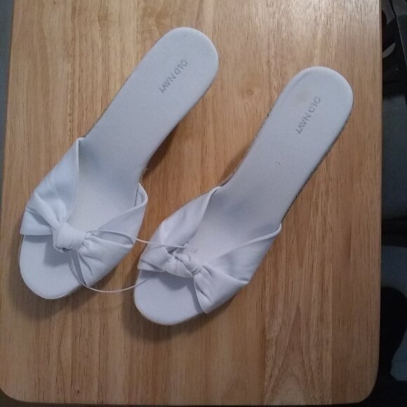 Old Navy Wedge Espadrilles - Picture 1 of 2